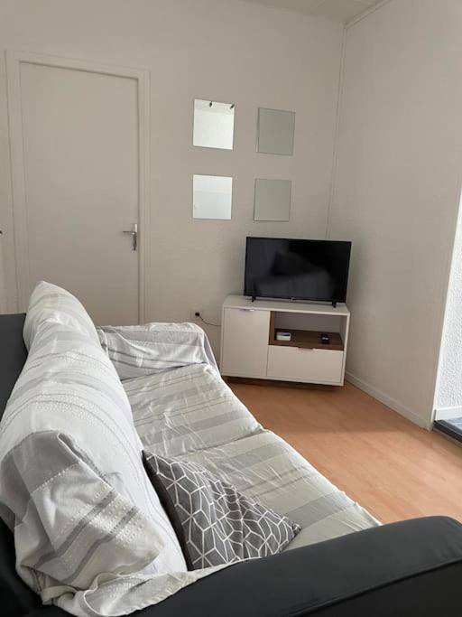 Bourbonne Les Bains, Appartement T2 Pour 2 エクステリア 写真